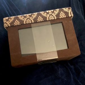Aaron Brothers brown flourish pattern fabric photo album box